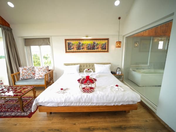 Luxury room with private jacuzzi and valley view