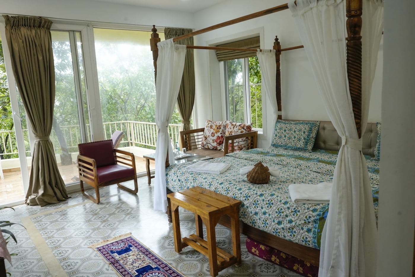 Aranyam Deluxe Room